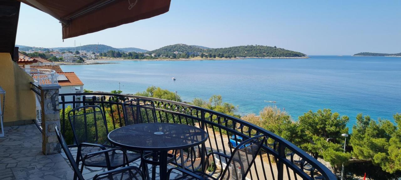 Apartments Rogoznicka Oaza Рогозница Экстерьер фото