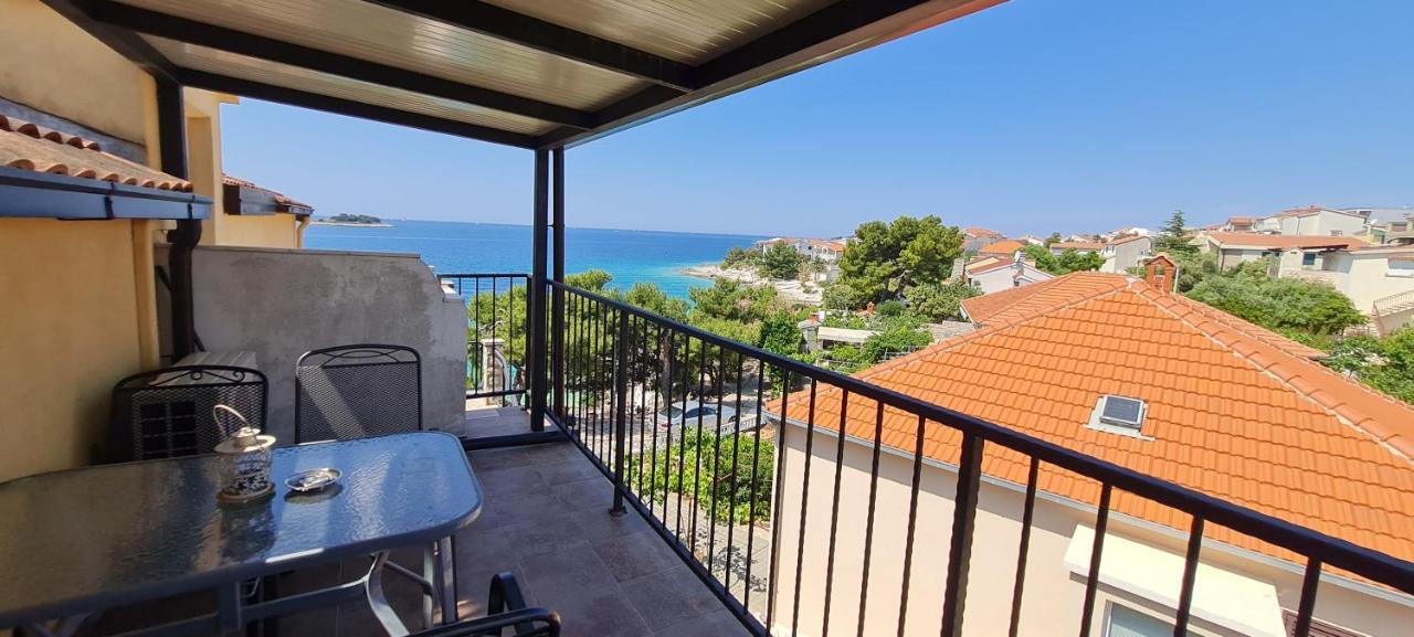 Apartments Rogoznicka Oaza Рогозница Экстерьер фото
