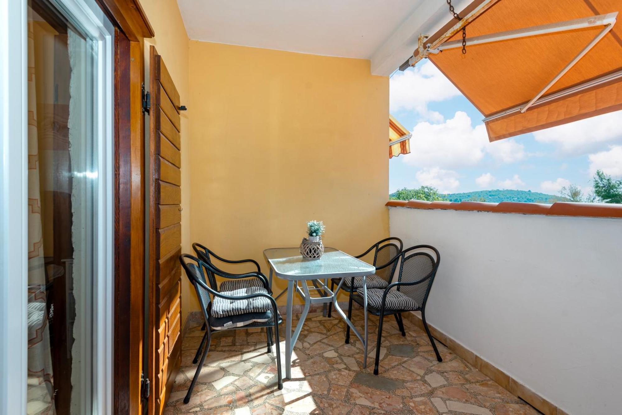 Apartments Rogoznicka Oaza Рогозница Экстерьер фото