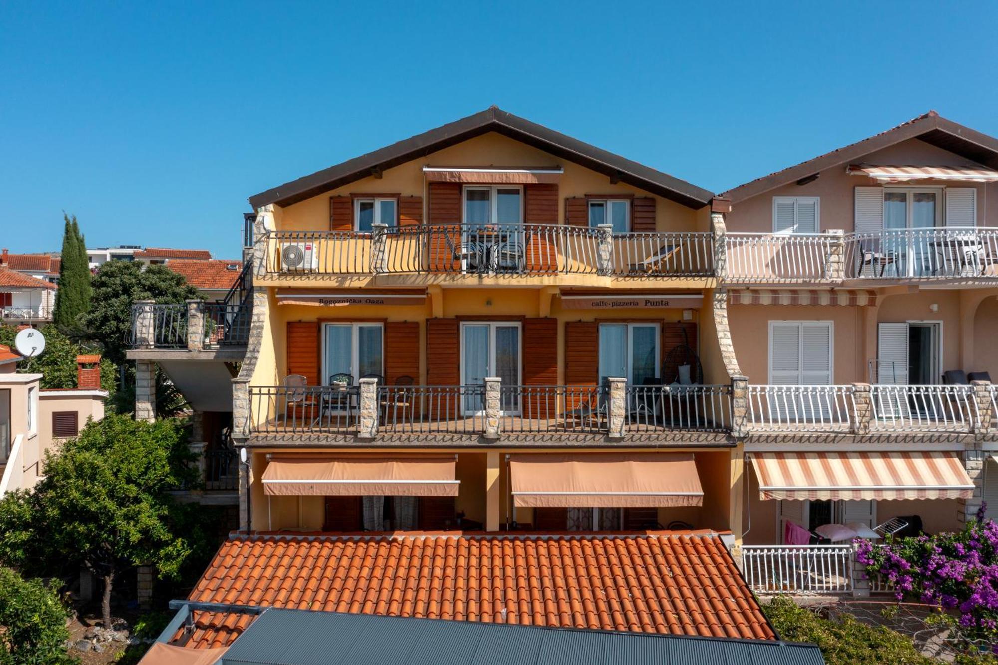 Apartments Rogoznicka Oaza Рогозница Экстерьер фото