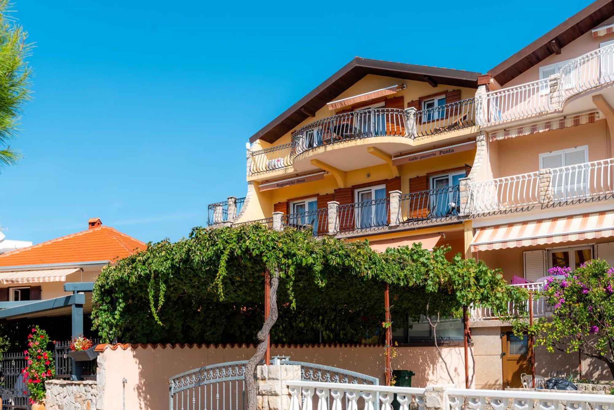 Apartments Rogoznicka Oaza Рогозница Экстерьер фото