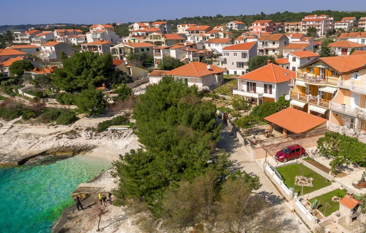 Apartments Rogoznicka Oaza Рогозница Экстерьер фото